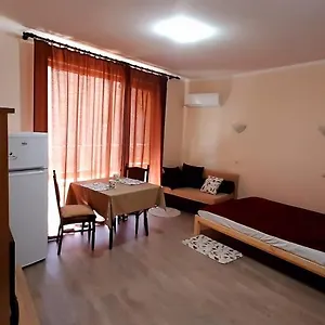https://hotel-burgas-8016-34.burgashotels.net